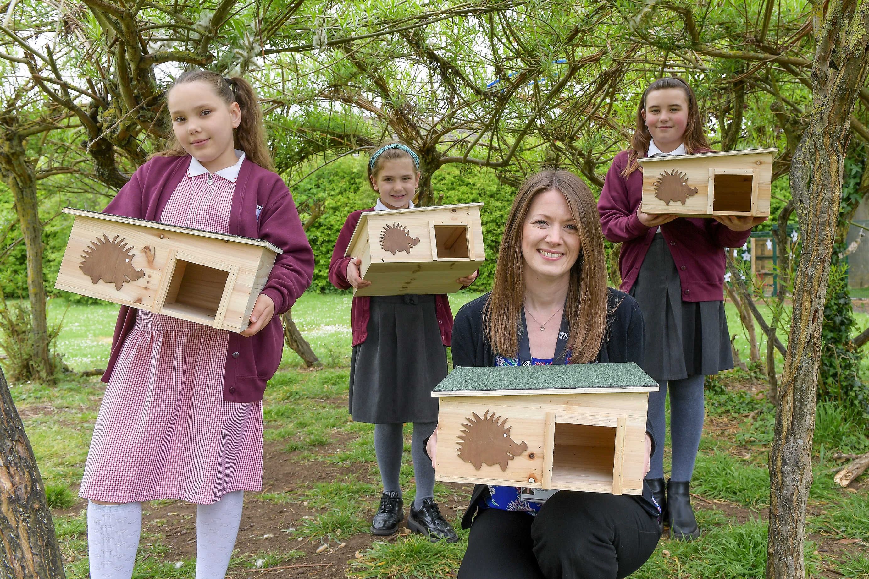 Copyright Mike Sewell 20223rd May 2022.Barratt Homes Northampton have donated four hedgehog homes to the Redwell Primary School in Wellingborough to mark Hedgehog Awarness Week.(For Danial Cole)